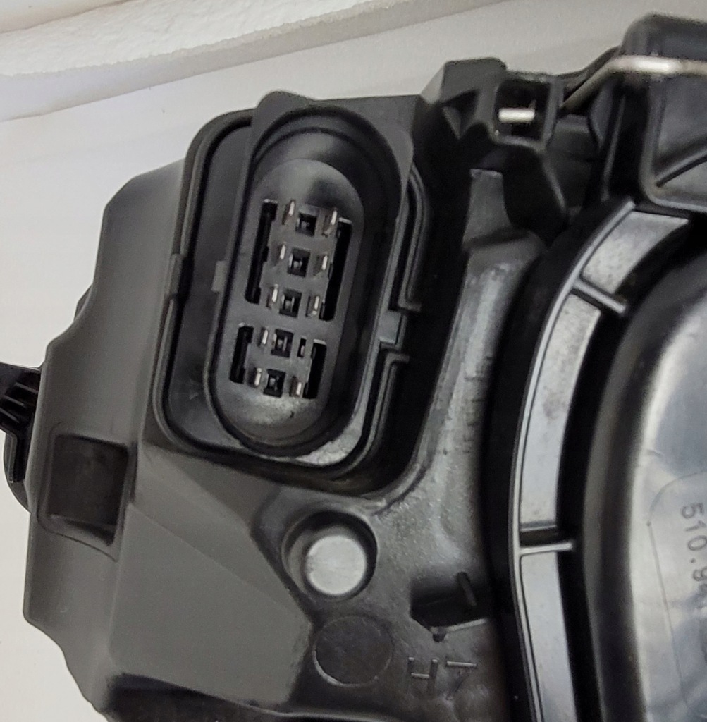 фото №10, Лампа правая перед h7 led vw golf sportsvan lift 2017- 517941006d