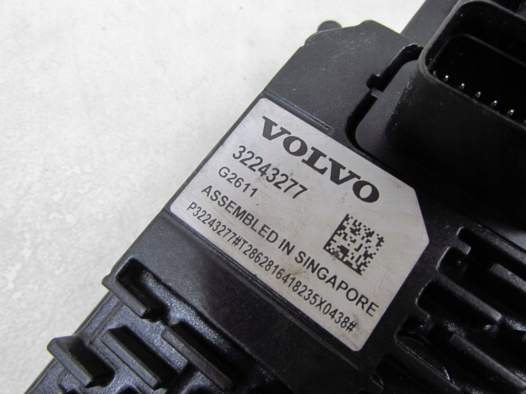 фото №8, Volvo s60 iii v60 ii xc60 ii xc90 ii s90 v90 модуль радар камера передня