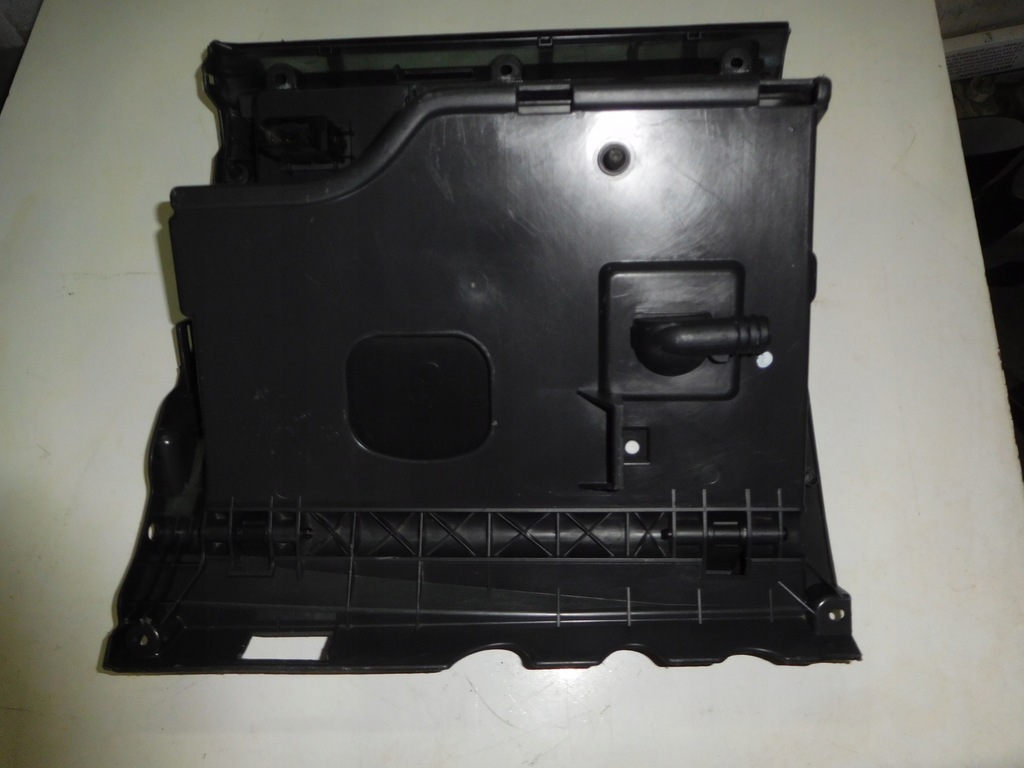 фото №5, Volkswagen golf 5 plus 2005r. бардачок пассажира 5m1857097