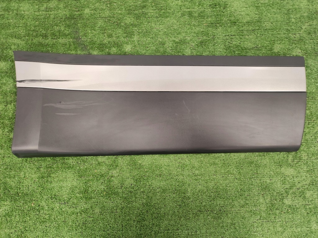 фото №1, Молдинг дверь правый задняя velar l560 j8a2-274a48-a