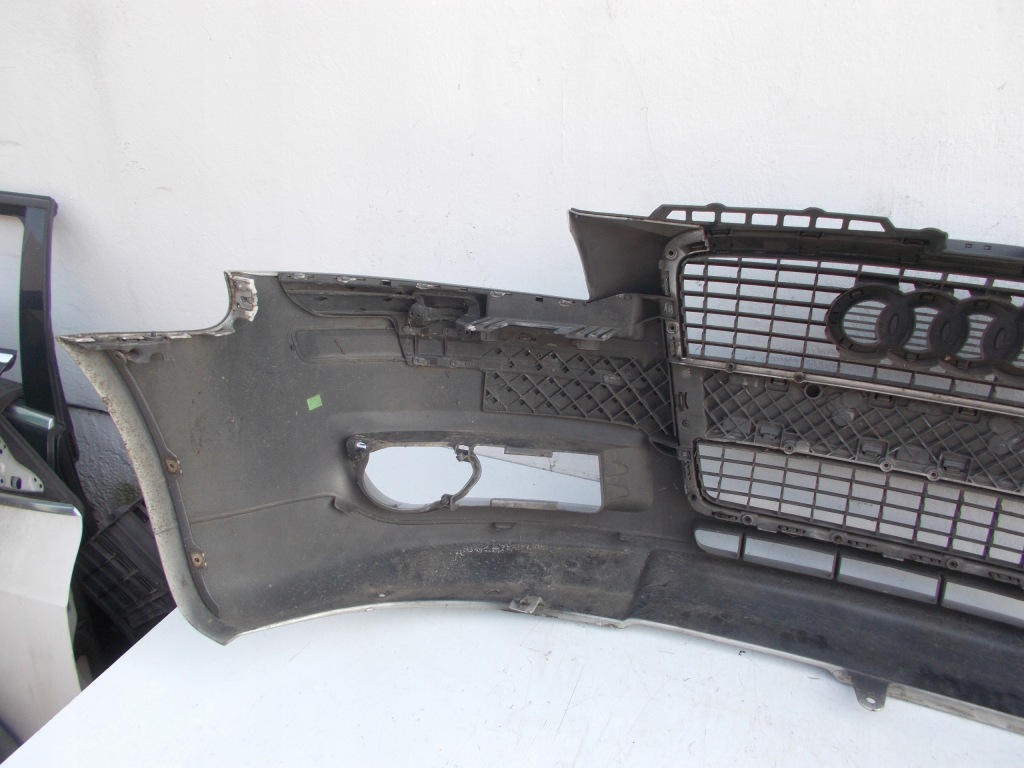 Audi a3 8p lift fl 2005 -2008 бампер перед передний 8p4807096 большой решётка радиатора Доставка