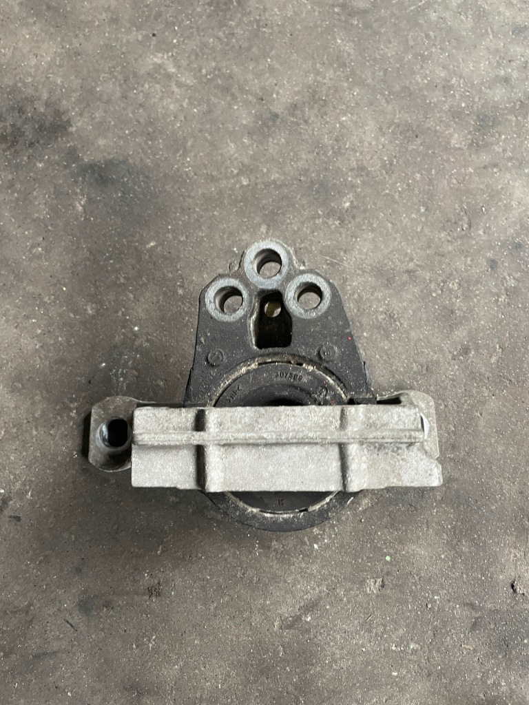фото №1, Ford transit connect mk2 1.5 кронштейн подушка двигуна