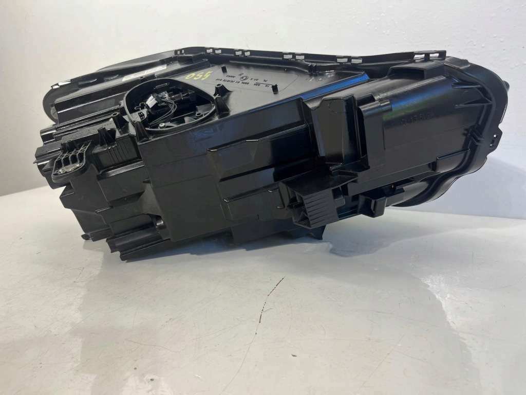 Bmw x1 f48 full led lci рестайлинг  фара правый  перед с Разборки