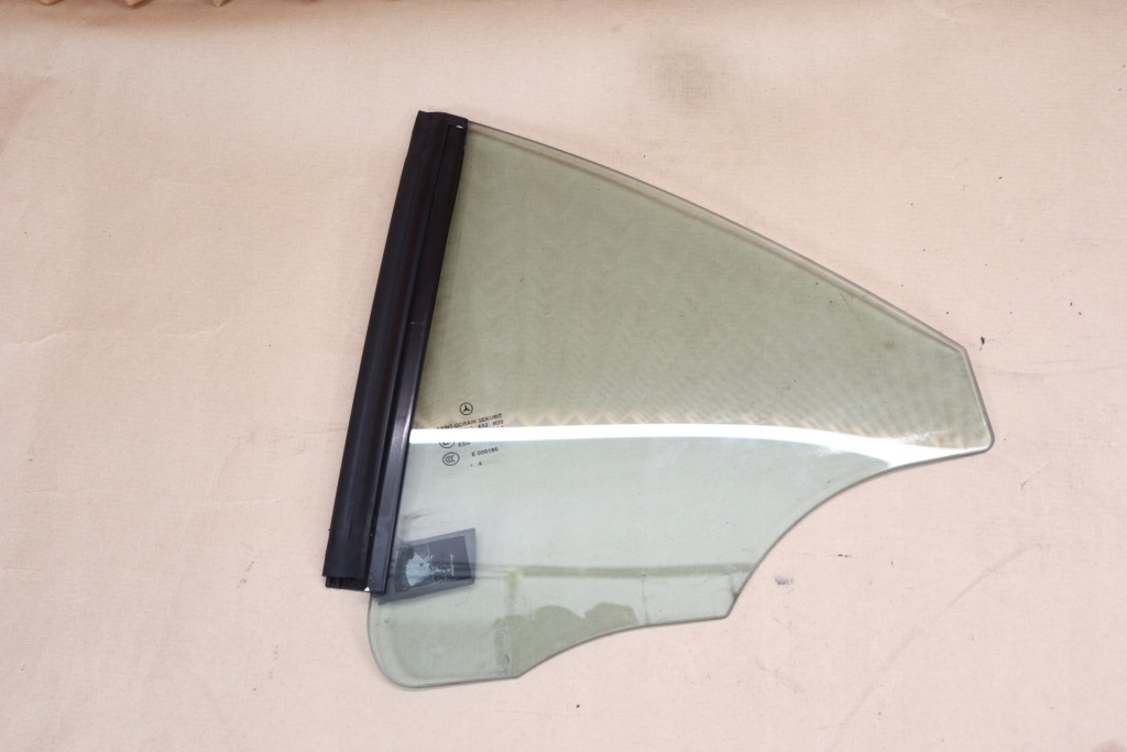 фото №2, Mercedes slk 171 r171 стекло левая боковая задняя задняя 2004 rok