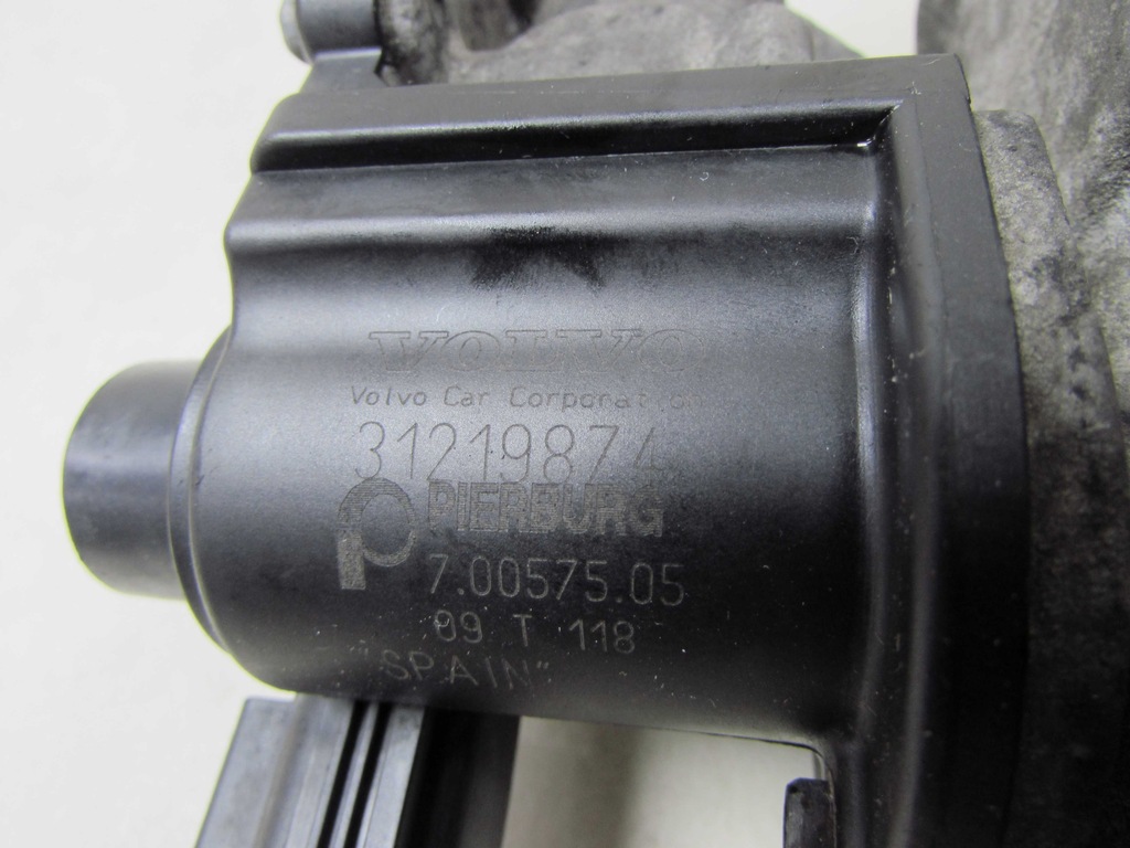 фото №5, Volvo s80 ii v70 iii 2.4 d5 06-13 клапан egr 31219874 7.00575.05