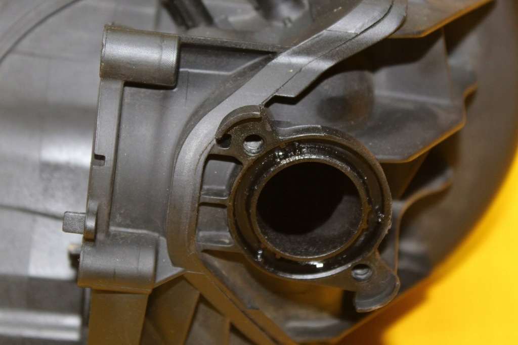 фото №9, Коллектор всасывающий vw golf v blp 1.6 fsi 03c129711f