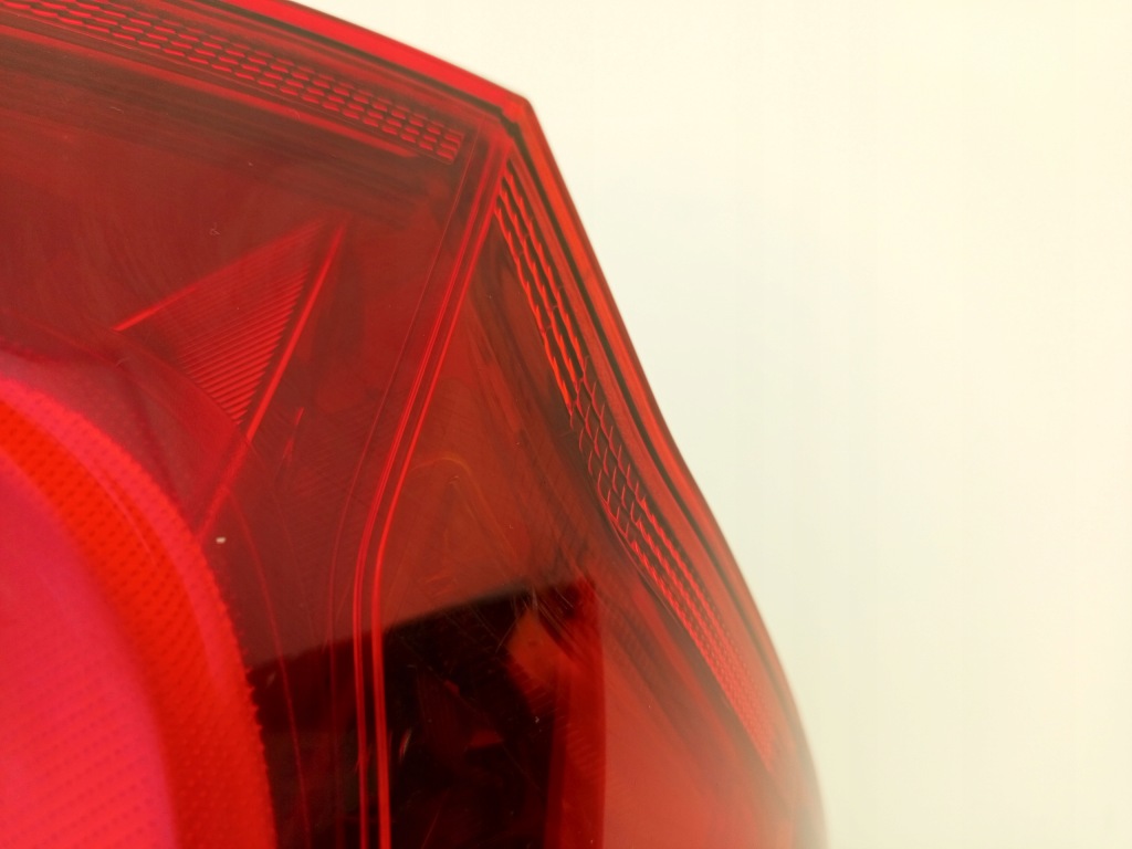 Volvo v90 ii 2 2016- лампа задняя левая левый задняя 32228008 Оригинал