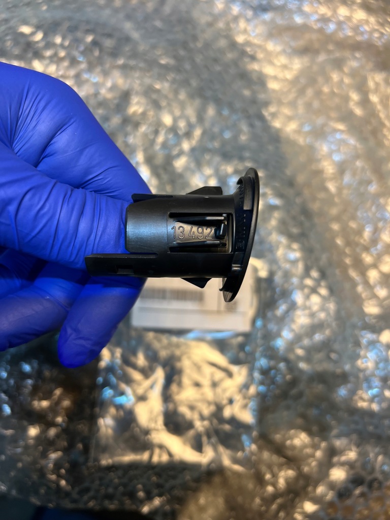 фото №7, Bmw x3 e83 przedlift держатель кронштейн 51113402840