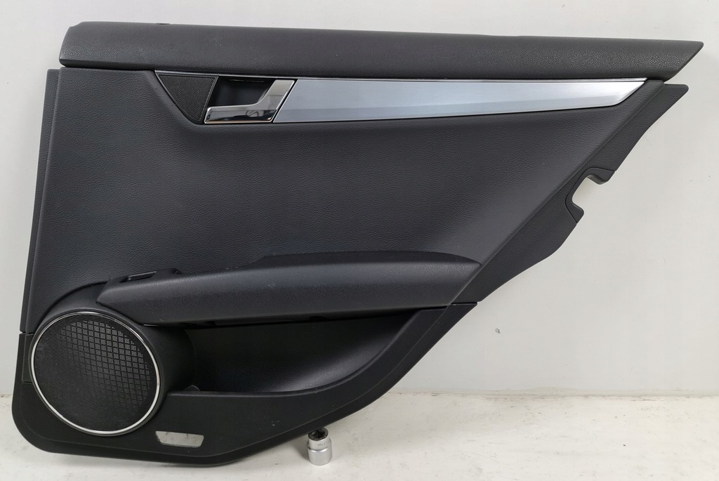 фото №1, Обивка обшивка дверь правый задняя mercedes w204