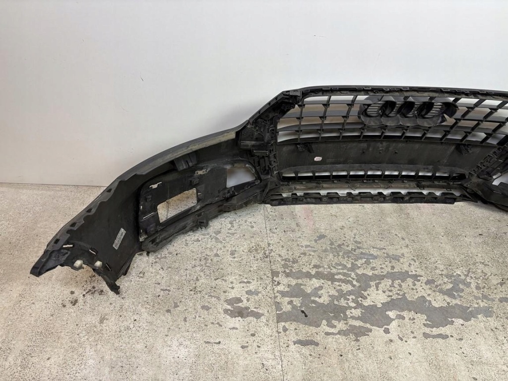 Купить Бампер перед передний audi q3 8u competition s line рестайлинг  решётка