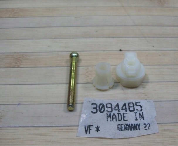 фото №1, Кронштейн противотуманной фары volvo fh12 3094485