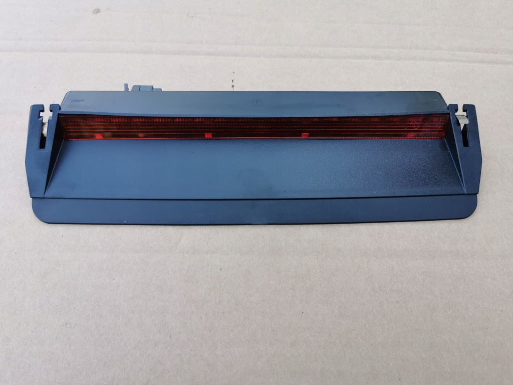 фото №1, Свет стоп vw jetta 1k5945097b