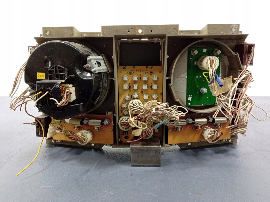 фото №8, Man f2000 fe счетчик приборы tacho 81.27202.6080