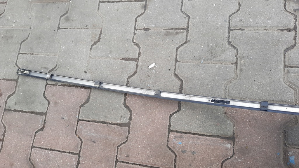 фото №8, Молдинг дахова mazda 3 05r hb