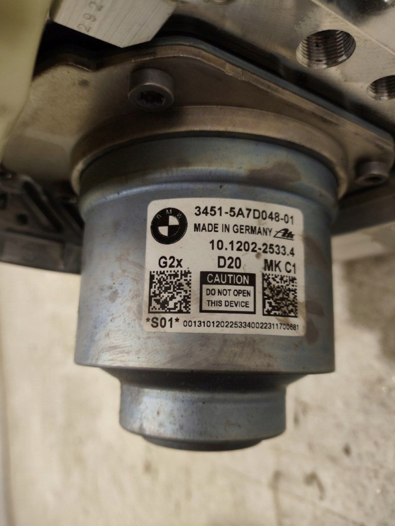 Насос гальмівна bmw i4 2023 5a7d048 Доставка