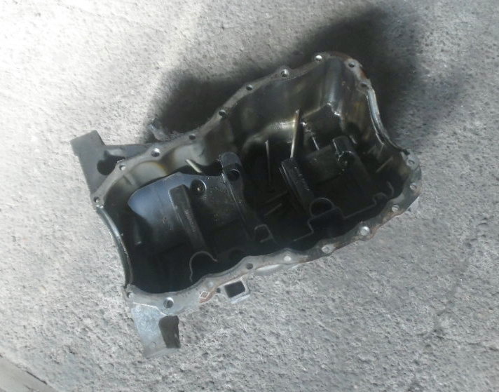 Купить Поддон масляная 8200451325 renault clio megane 1.5dci