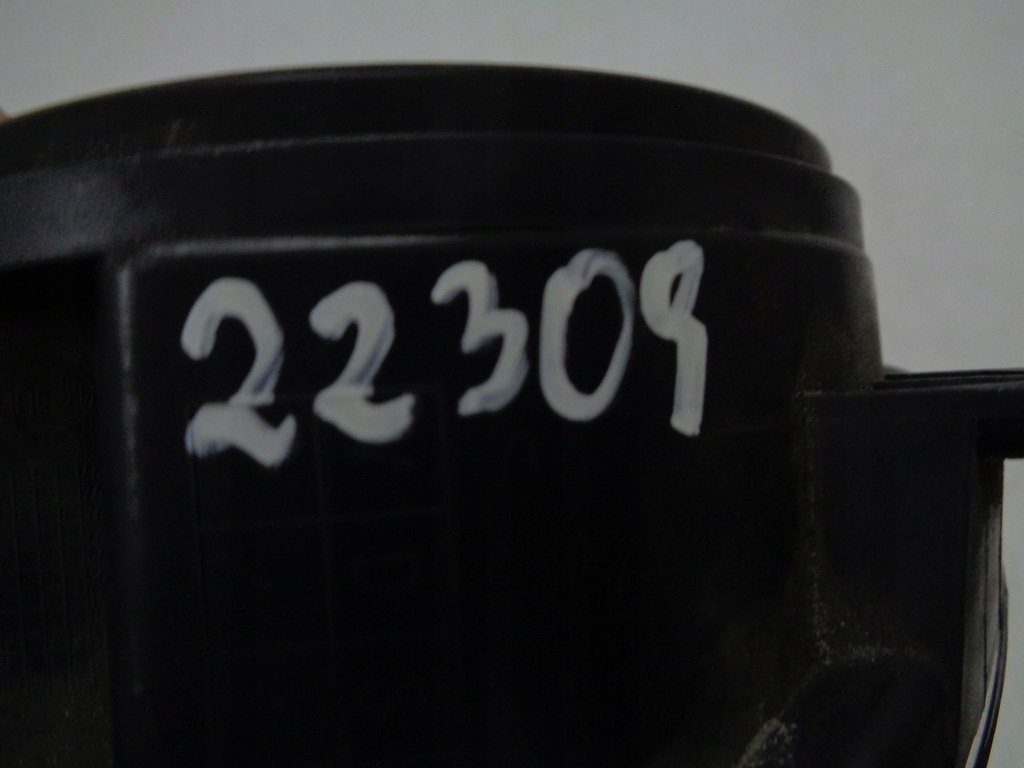 фото №6, Противотуманная фара новый!!! volkswagen оригинальный номер 5fj941701