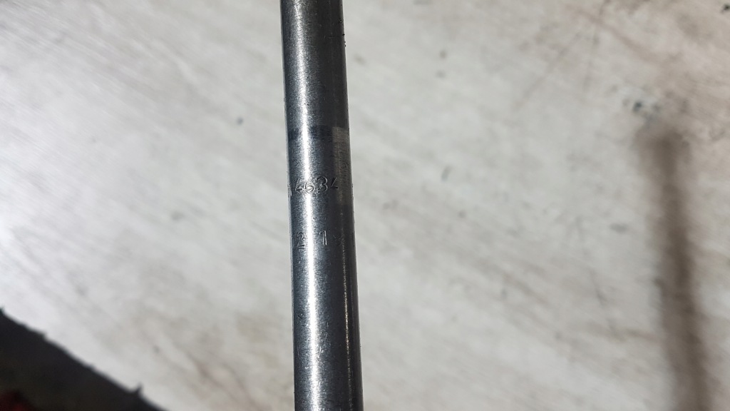 Штовхач штанга клапана впускного daf xf 106 480 530 km рестайлінг  2014634 в Україні