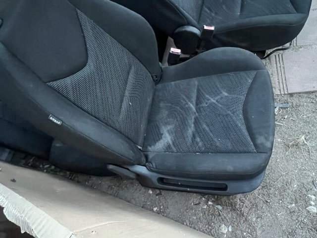 фото №6, Peugeot 308 t7 5d сиденья перед