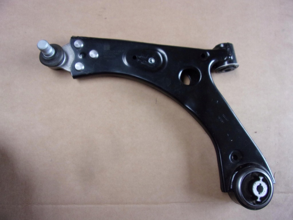 Купить Ford focus mk4 st 2.3 ecoboost рычаг перед левый