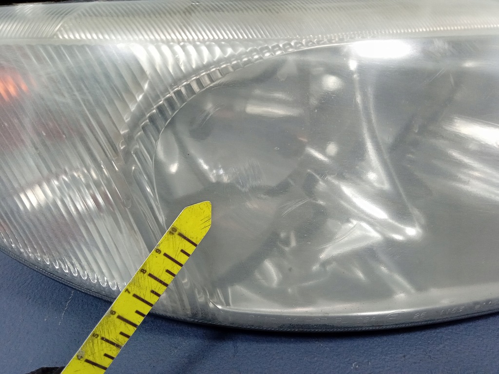 фото №6, Voyager iv caravan фара правый eu 04857702ab