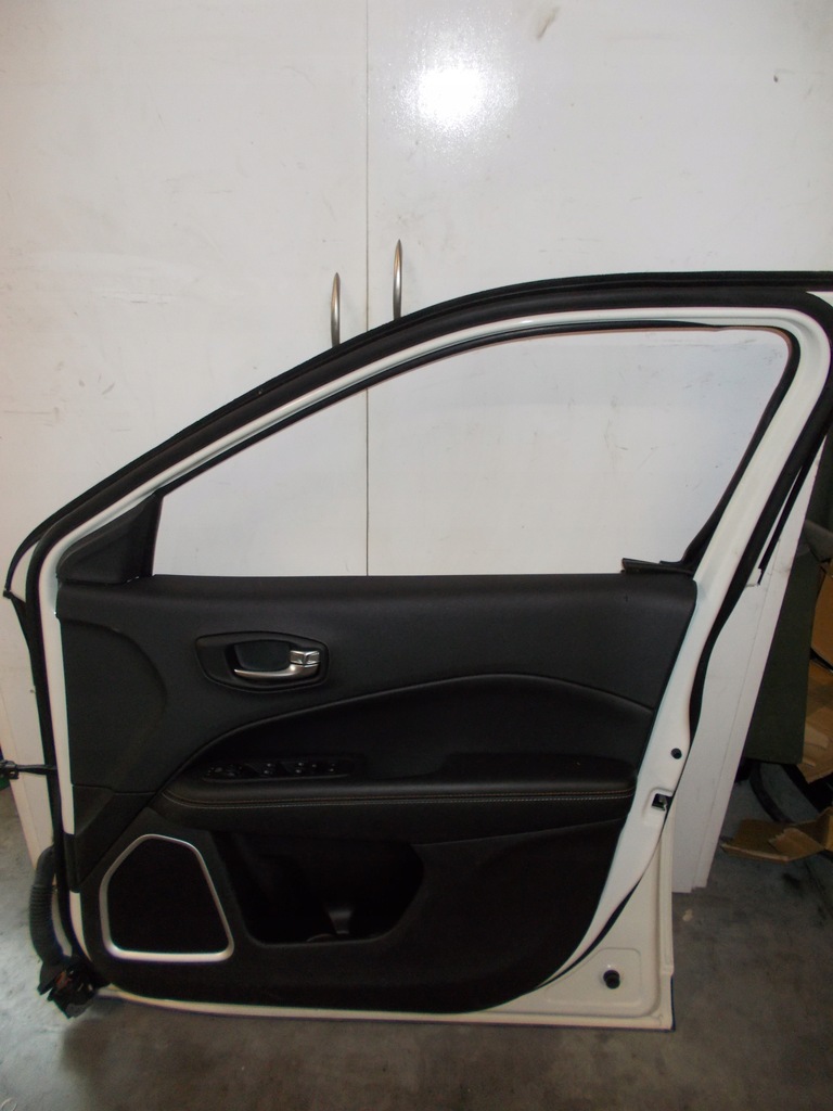 фото №2, Дверь передние правое jeep compass 2017-