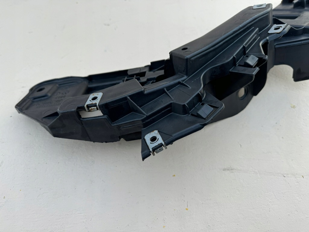 Направляющая кронштейн бампера перед rh boxer jumper 14- 1391282080 оригинальный номер Доставка