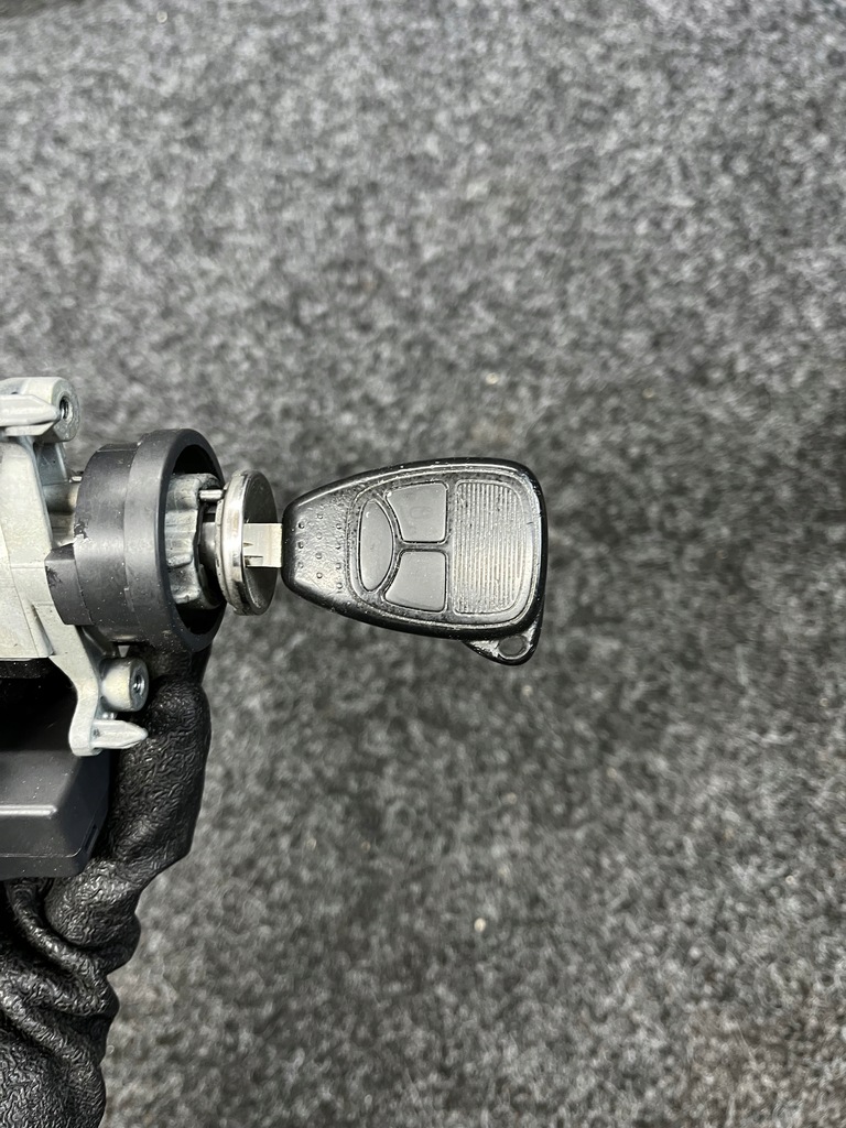 фото №7, Замок запалювання ключ chrysler sebring iii 05026164al