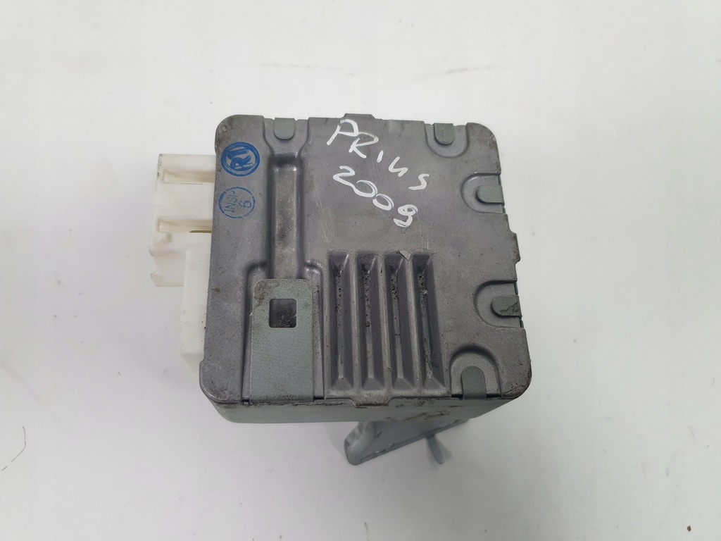 фото №1, Toyota prius ii бортовий комп'ютер підсилювача 89650-47092