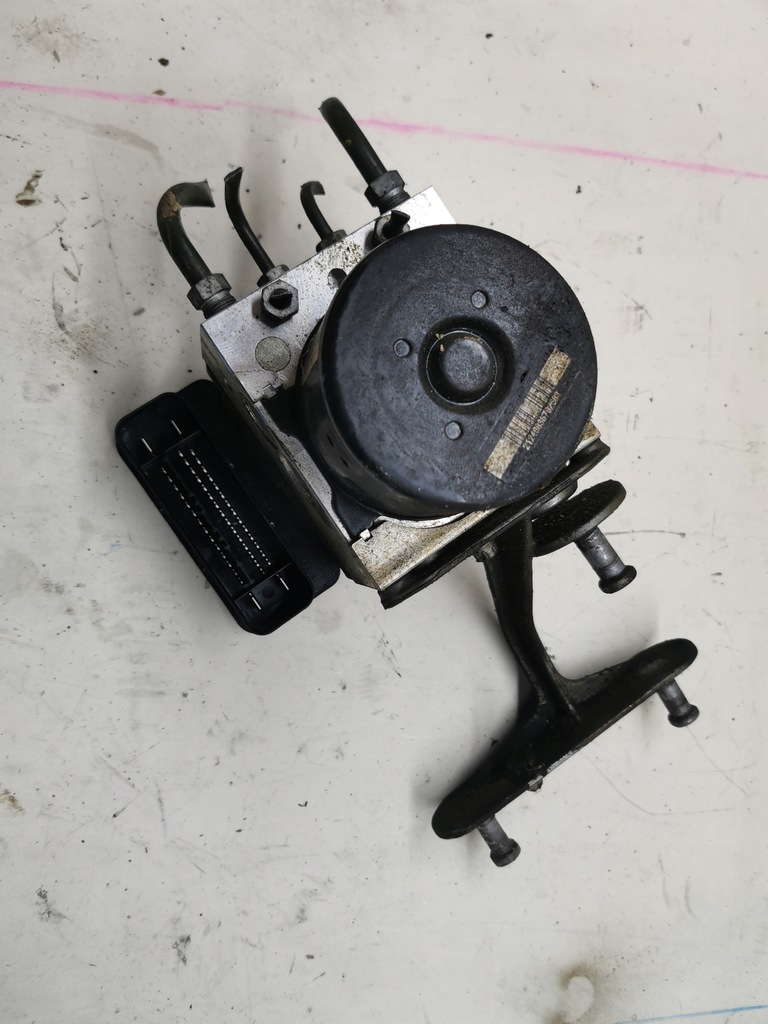 фото №11, Насос тормозная abs mercedes w204 c klasa a2044312512 a2045455432