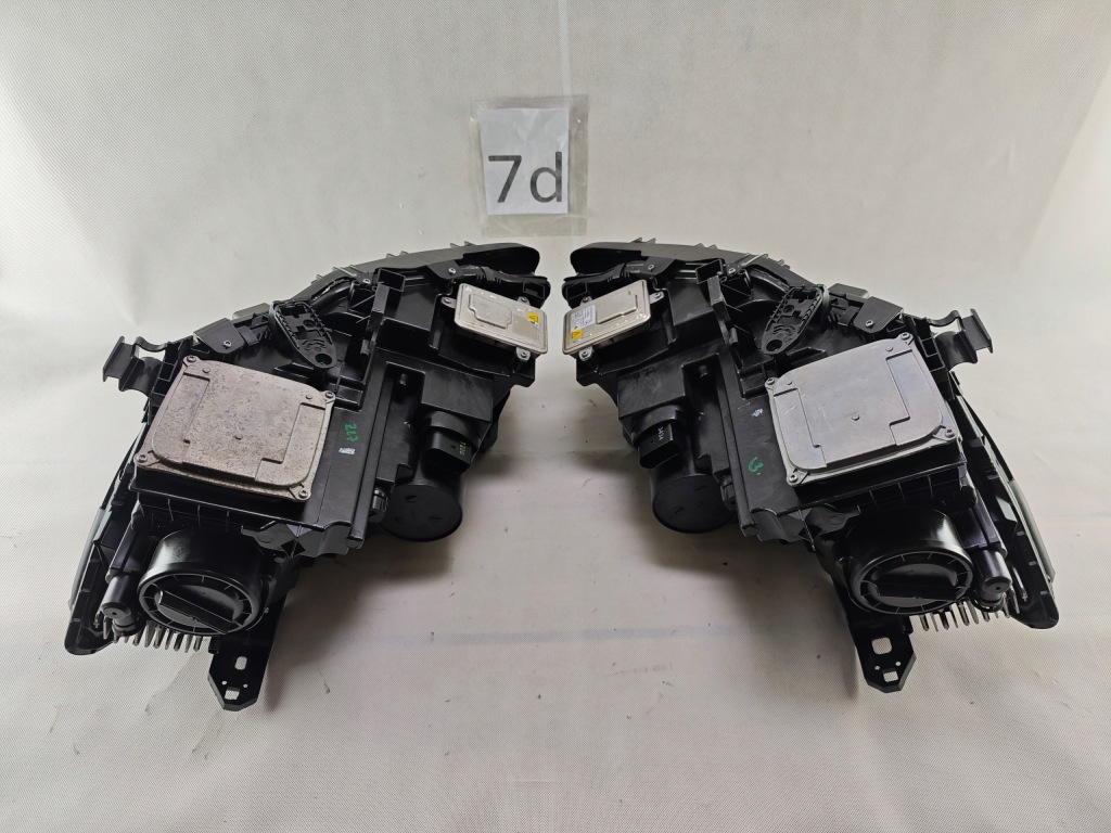 Mercedes gla 156 w156 a156 bixenon ксенон лівий правий некерований лампа Недорого