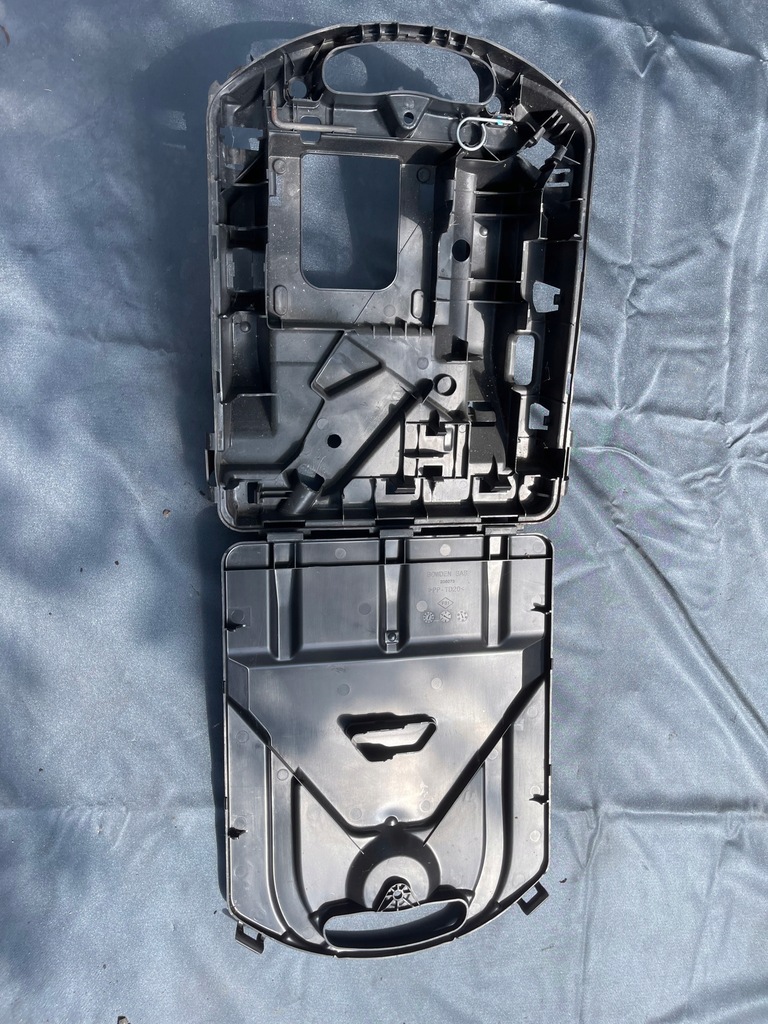 фото №1, Вкладиш колеса запасного органайзер інструментів renault trafic iii vivaro