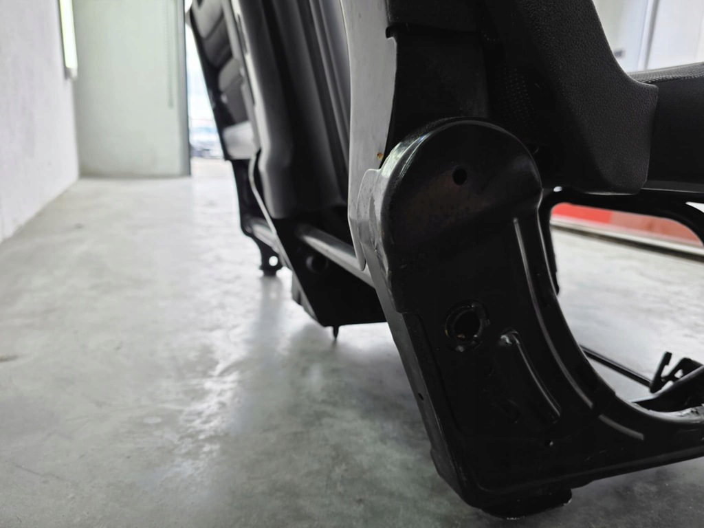 фото №12, Сиденье двойной пассажира citroen berlingo peugeot partner 08-18r. europa