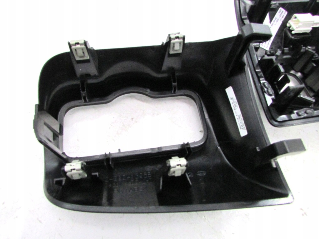 фото №8, Mercedes w177 w247 панель решётка обдув europa kpl