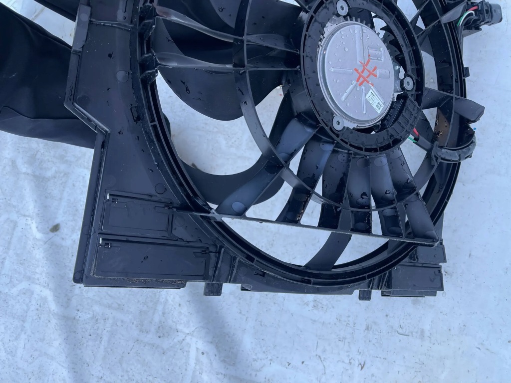 Купити Вентилятор електричний bmw x3 g01 радіатора 7925814 7925824