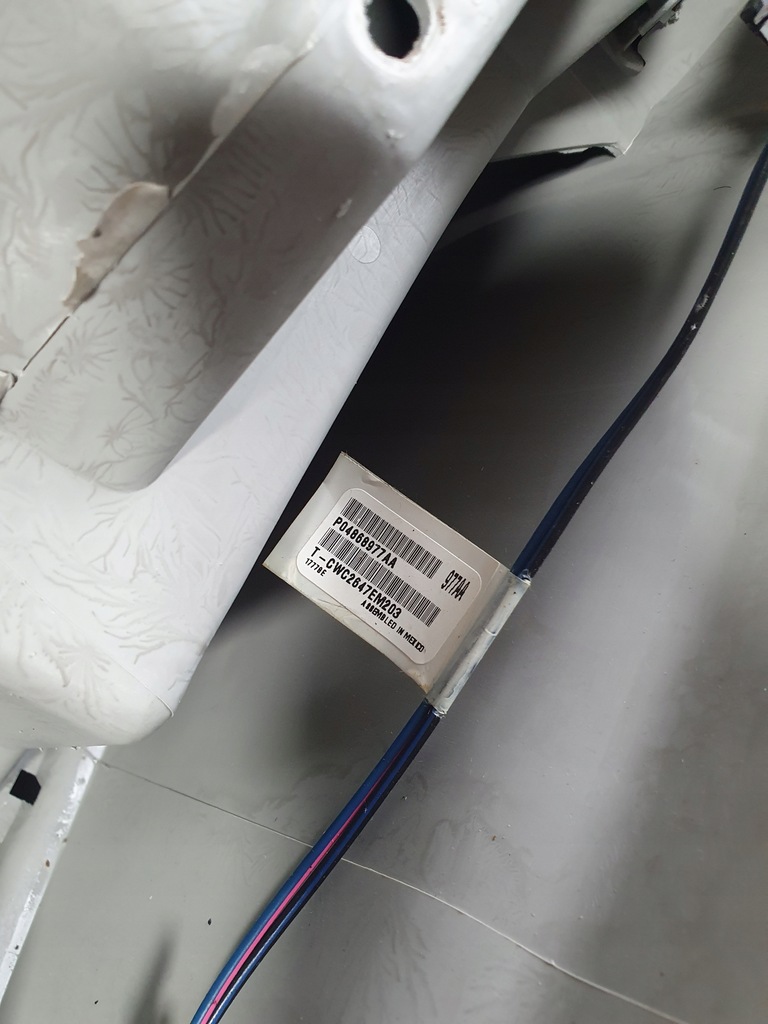 фото №8, Chrysler pacifica тунель центральний / підлокітник