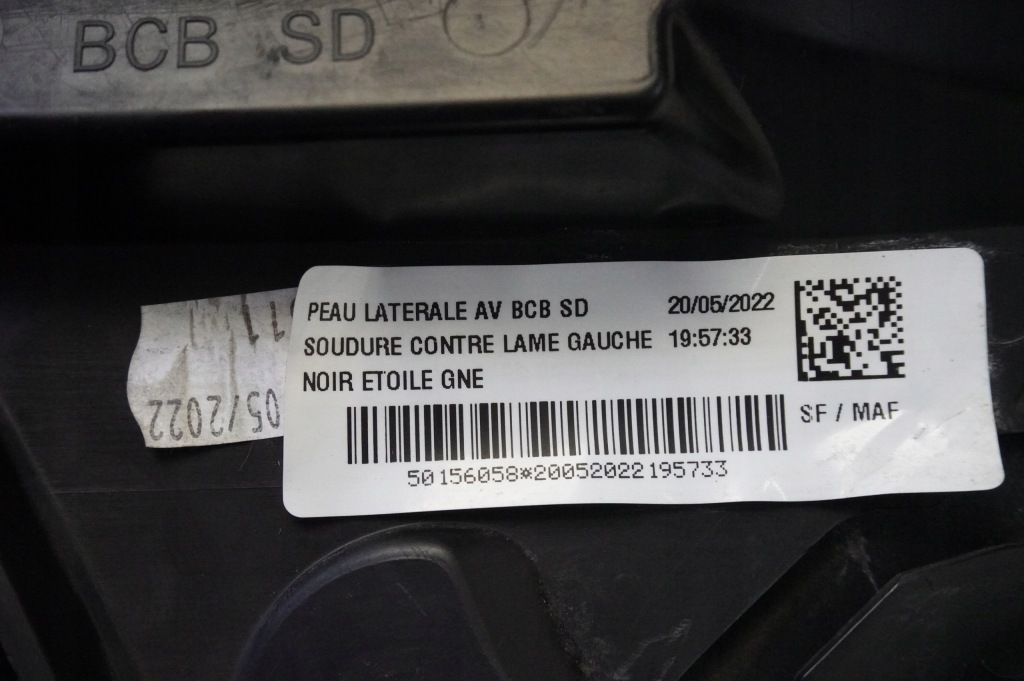 фото №11, Megane v 5 e-tech уголок левый молдинг решётка бампера передний оригинал