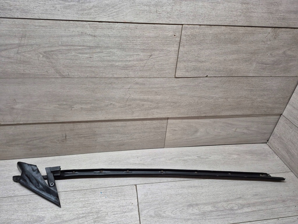 фото №1, 12168. portofino прокладка дверь левый задняя 89091800