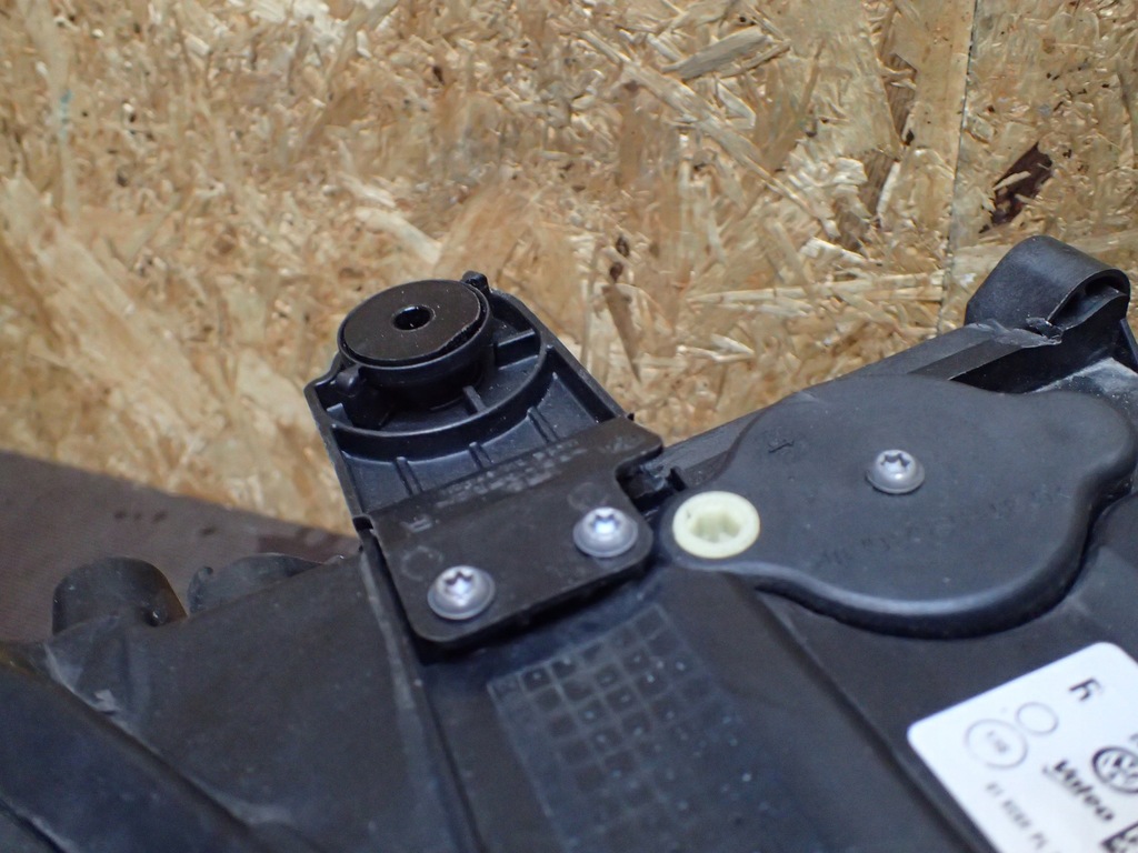 фото №3, Лампа перед правая vw t roc t-roc full led