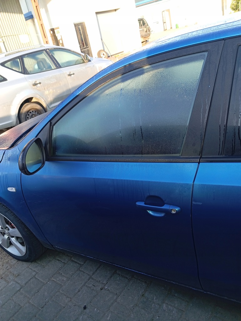 фото №1, Hyundai i30 i hb дверь левая передние перед голый bv