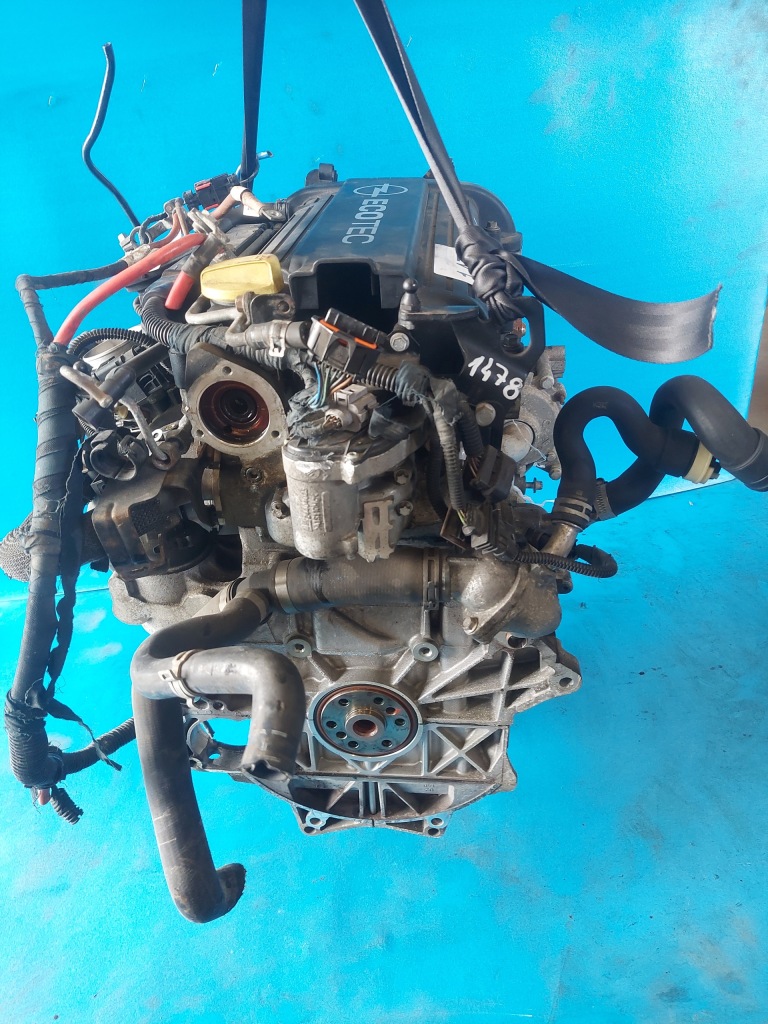 Купить Двигатель opel zafira b 2.2 16v z22yh 200.635 km