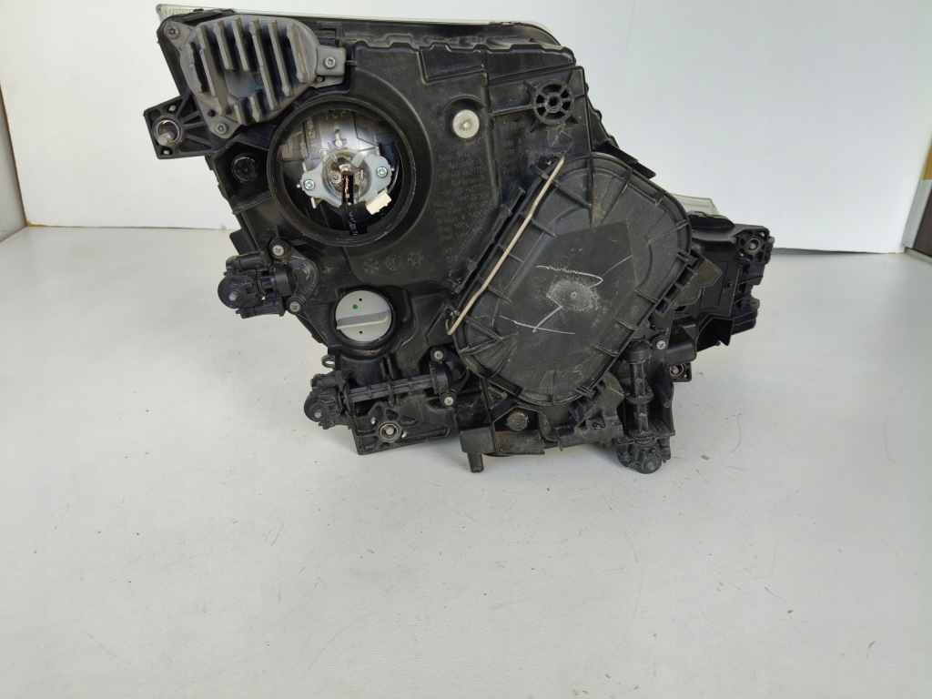 Лампа ліва фара mercedes actross mp4 w961 led Київ