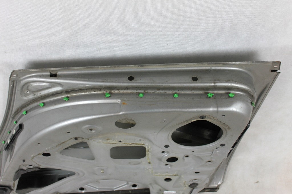 фото №13, Двері правий задня audi a4 b6 праве задні sedan