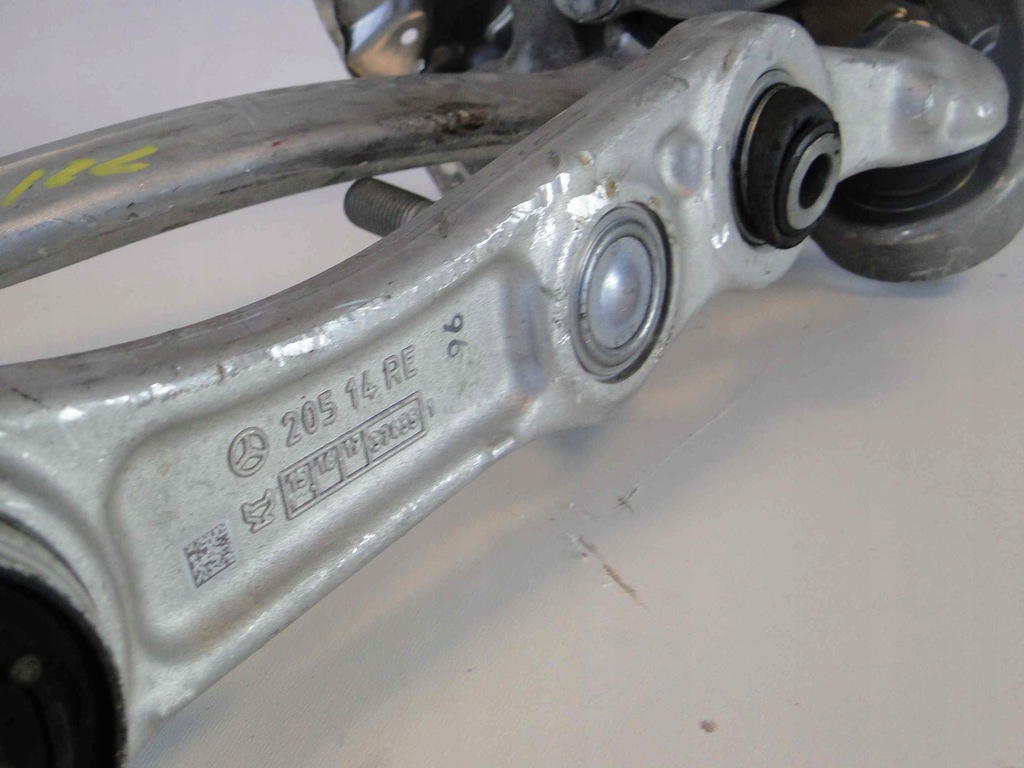 фото №14, Mercedes c w205 205 поворотный кулак правая + 2 рычаги