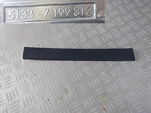 фото №1, Bmw 5 f11 молдинг na дверь задние правое задняя