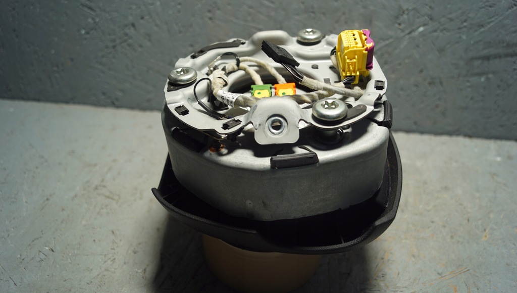 фото №13, Подушка подушка безопасности водителя audi a6 c6 4f0880201ba