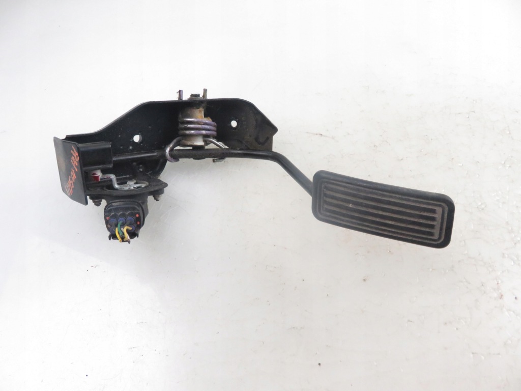 Купить Потенциометр газа avensis t25 2.2 d 8928152021