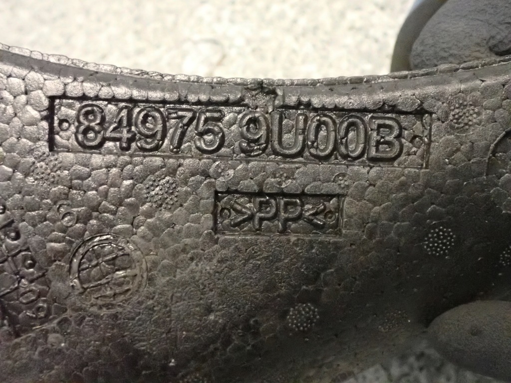 фото №10, Nissan note e11 06- 11 подъемник ключ набор колеса пенопласт