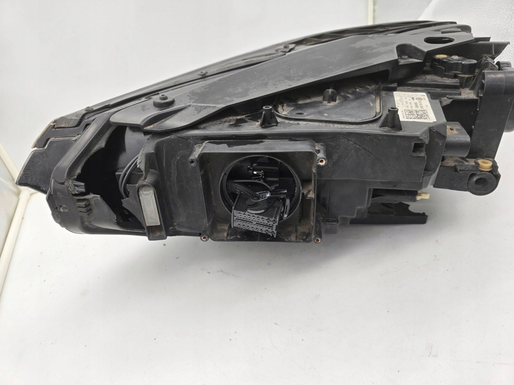 Фара volkswagen passat b8 3g1941036c Ціна