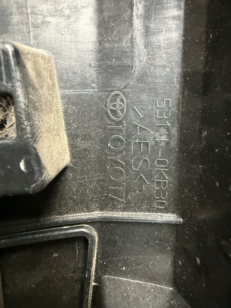 фото №14, Toyota hilux viii 22r решётка радиатора хром решётка радиатора оригинальная